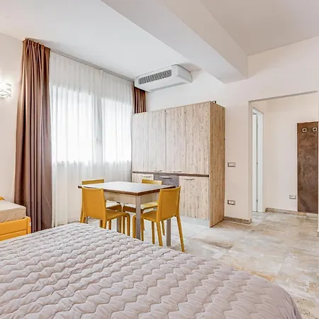 Belturismo Hotel *