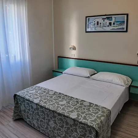 Hotel Belturismo *