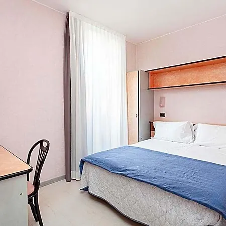 Belturismo Hotel *