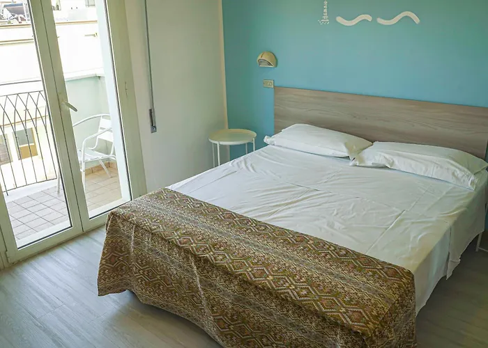 Belturismo Hotel *